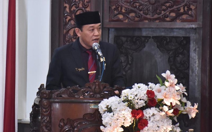 Ketua DPRD Karanganyar Bagus Selo, saat memberikan sambutan dalam acara rapat paripurna peringatan Hari Jadi ke-73 DPRD Karanganyar, Rabu (24/1/2024).
