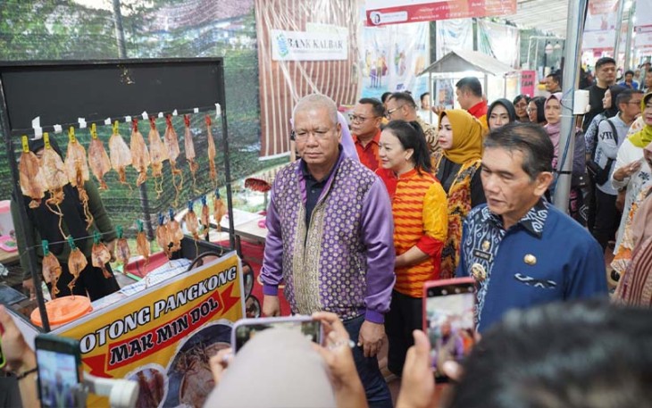 Pj Wali Kota Pontianak, Ani Sofian mengapresiasi penyelenggaraan Kalbar Food Festival ke-5.