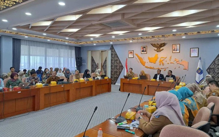 Sosialisasi Hasil Kegiatan Statistik Sektoral Kota Depok Tahun 2024 oleh Diskominfo dan IPB University, di Ruang Edelweis, Senin (16/12/24)