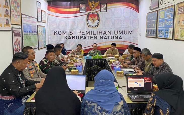 Kapolres Natuna saat Siap Amankan Pendistribusian Logistik Pemilu 2024