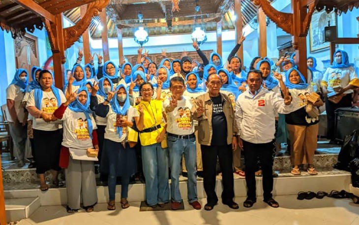 Foto Bersama usai acara