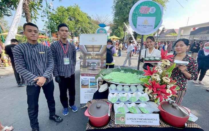 The Sunan Hotel Meriahkan Festival Jenang Solo 2024 di Koridor Ngarsopuro pada Sabtu (17/2) mulai pukul 08.00 wib – 11.00 wib.