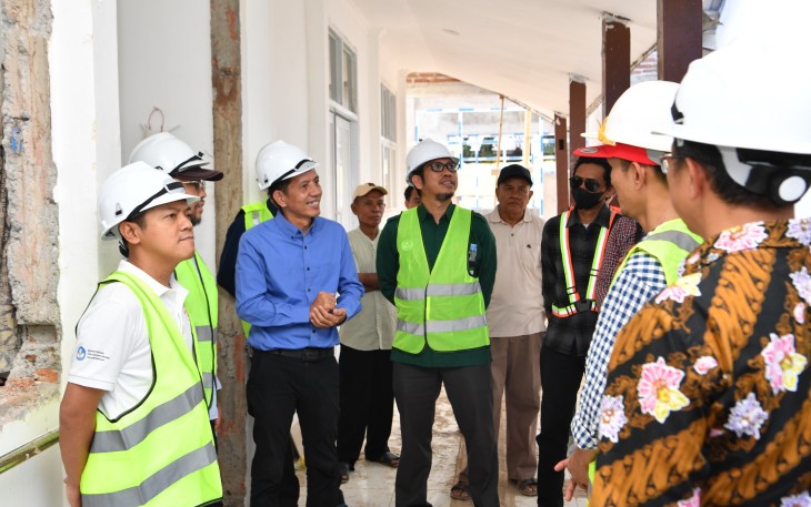 Revitalisasi Sekolah di Makassar