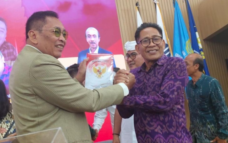 Meneguhkan Persatuan Melalui Pemilu dan Kaji Ulang UU NRI 1945