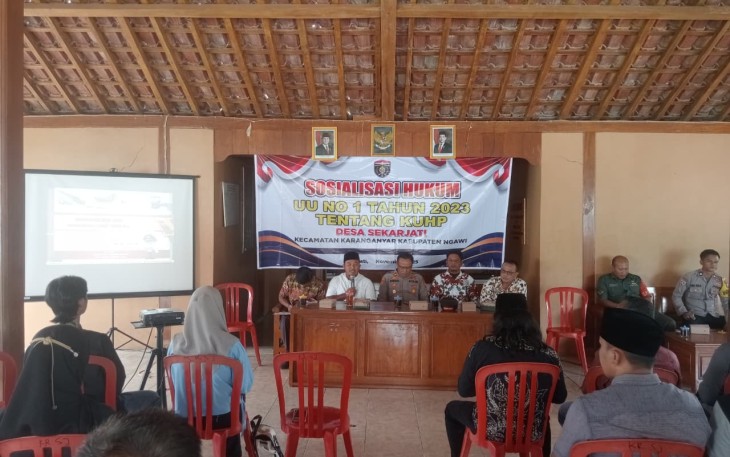 Babinsa Koramil 0805/15 Karanganyar Hadiri Penyuluhan Hukum