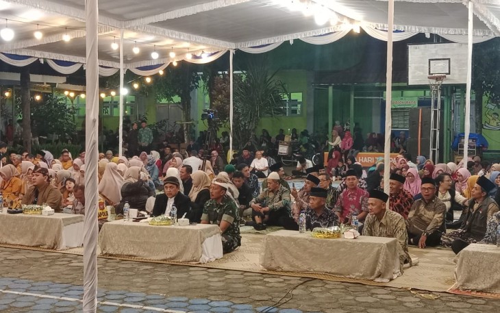 Gelar Wayang Kulit, TNI Dukung Pelestarian Budaya di Pacitan ...