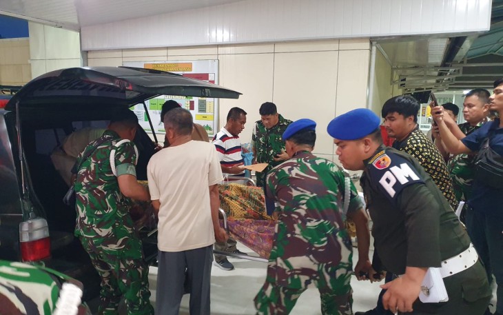 Satu dari Dua Personel TNI AD yang Hilang Kontak Saat Evakuasi Longsor Ditemukan