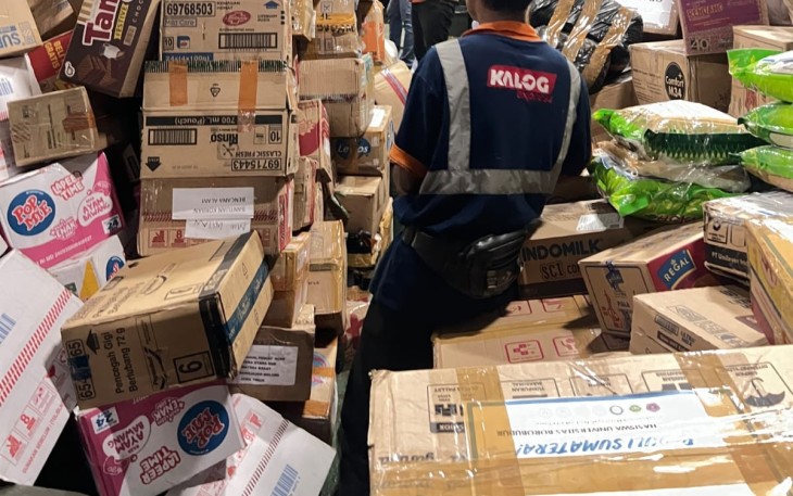 KAI Logistik Distribusikan 3 Ton Bantuan Kemanusiaan ke Wilayah Terdampak Bencana Sumatra
