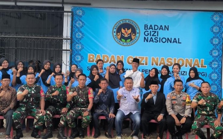 Bhabinkamtibmas Polsek Belitang III Hadiri Launching Dapur MBG di Desa Nusa Jaya