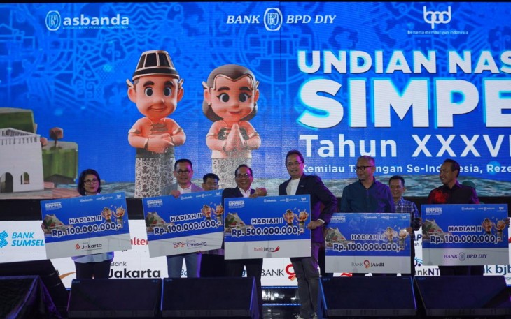 Nasabah Bank Jatim Sukses Raih Hadiah Utama Rp 500 Juta 