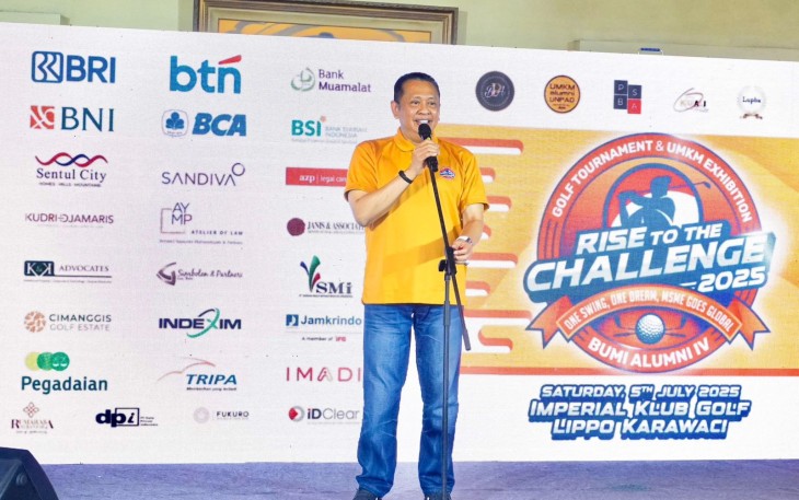 Bamsoet saat menghadiri Exhibition & Golf Tournament UMKM Bumi Alumni IV Tahun 2025. di Tangerang Banten, Minggu (6/7/25).