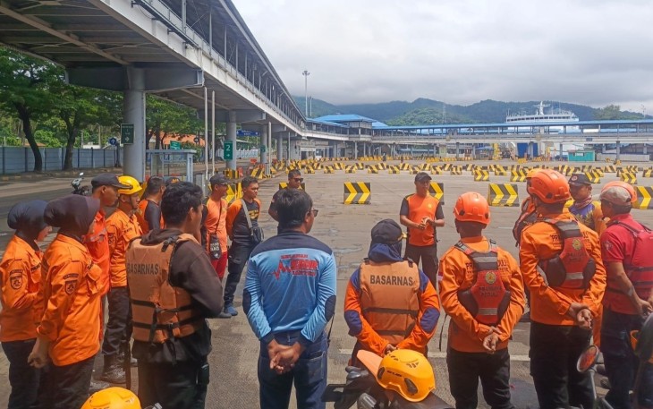 Tim Gabungan Maksimalkan Pencarian Korban KMP Athaya di Selat Sunda