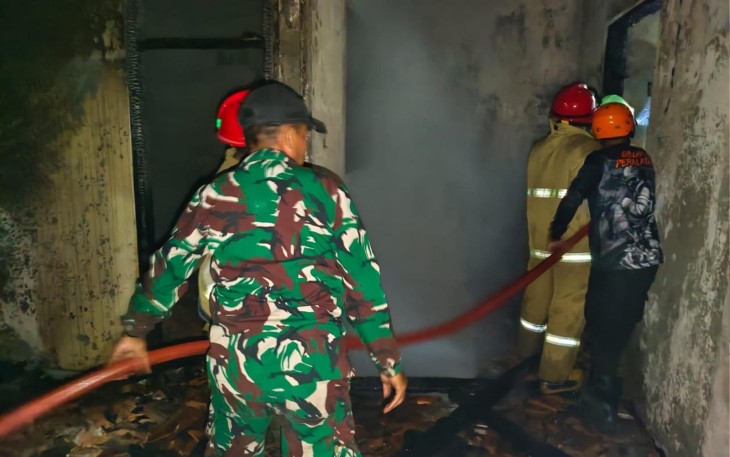 Padamkan api di wilayah desa binaan 