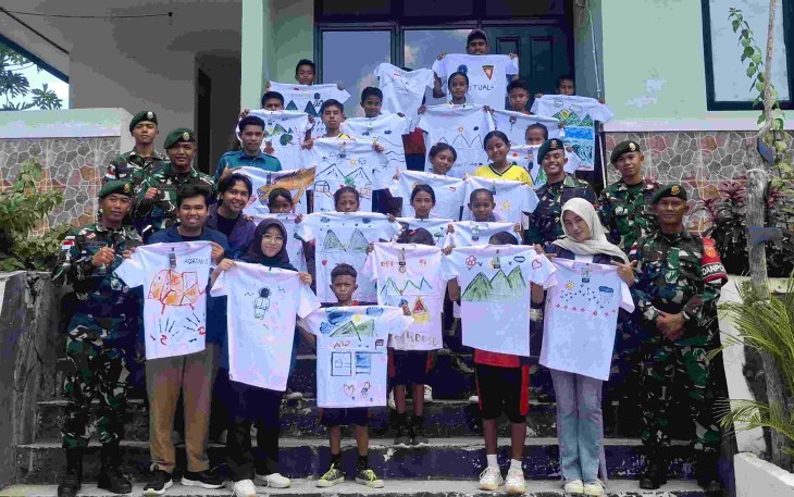 Wujud Kepedulian Pendidikan di Pos Asulait