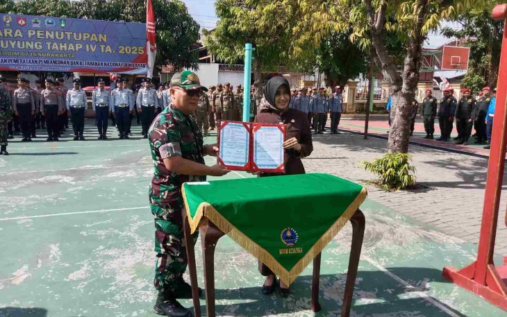 Penutupan TMMD Sengkuyung Tahap IV di Kepatihan Kulon, Kamis (6/11)