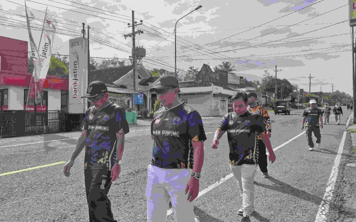 Gerak Jalan Perayaan HUT Ke 42 SMA N Punung