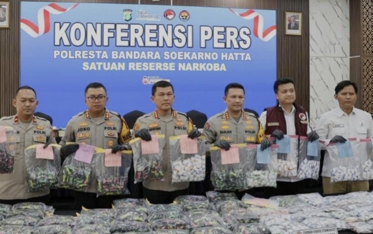 Kabid Humas Polda Metro Jaya Kombes Pol Budi Hermanto saat konferensi pers, Rabu (12/11)