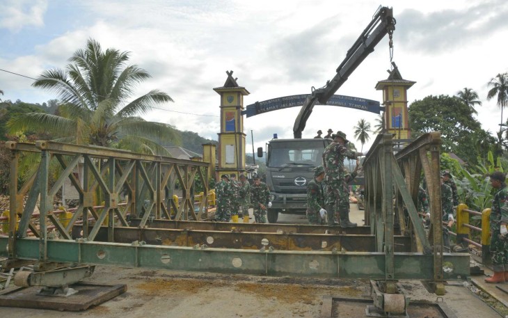 Jembatan Bailey untuk menghubungkan wilayah Tapanuli Selatan 