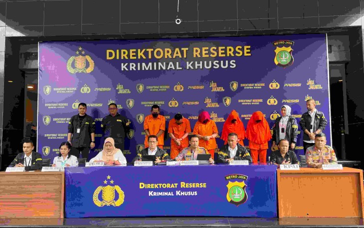 Kabid Humas Polda Metro Jaya Kombes Pol Budi Hermanto memberikan keterangan pers 