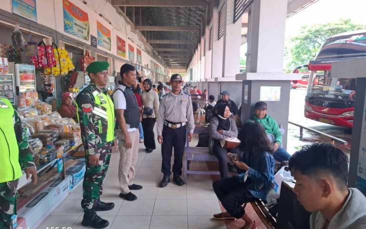 Pengamanan Nataru di terminal bus