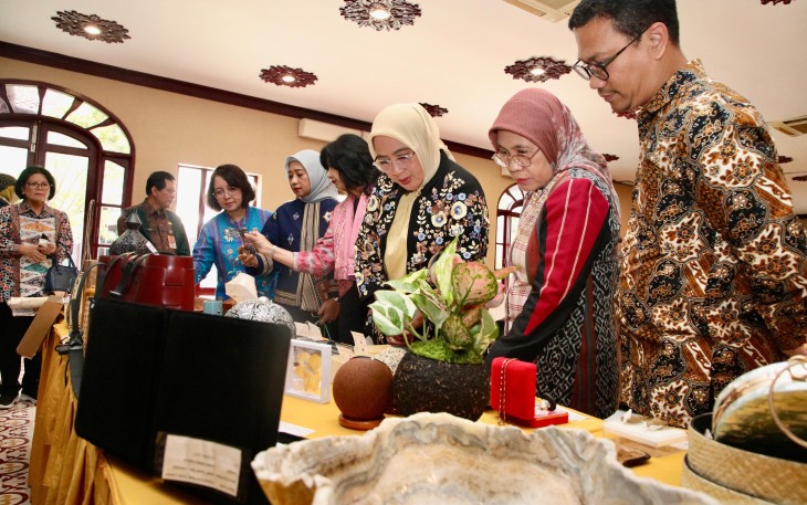 Ketua Dekranas Tri Tito Karnavian dalam acara Pembukaan Penjurian Tahap III Dekranas Award di Rumah Kriya Asri, Jakarta, Kamis (21/8/2025).