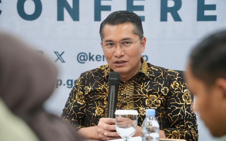 Deputi Bidang Kelembagaan dan Digitalisasi Koperasi Kemenkop Henra Saragih dalam keterangannya di Jakarta, Jumat (21/11/2025).