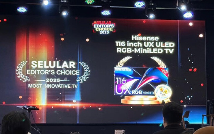Hisense 116-inch UX ULED RGB-MiniLED TV Raih Penghargaan “Most Innovative TV” 