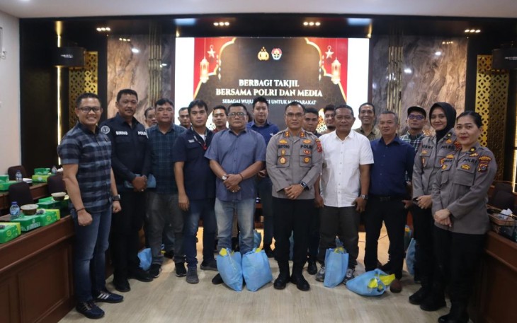Kapolri Buka Puasa Bersama Media.