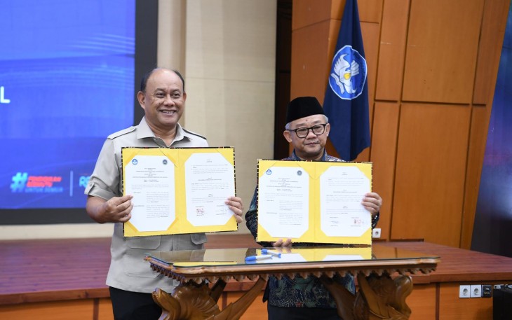 Kepala BGN Dadan Hindayana kerja sama dengan Mendikdasmen Abdul Mutu'i di Jakarta, Kamis (27/3)