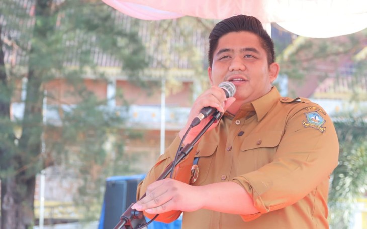 Bupati Bintan Roby Kurniawan SPWK, saat pimpin Apel