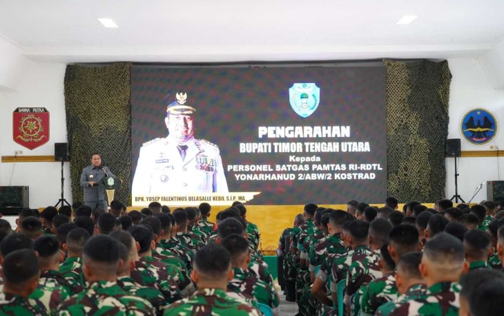 Pengarahan persiapan Satgas Pamtas RI-RDTL di Yonarhanud 2 Kostrad, Rabu (23/4)