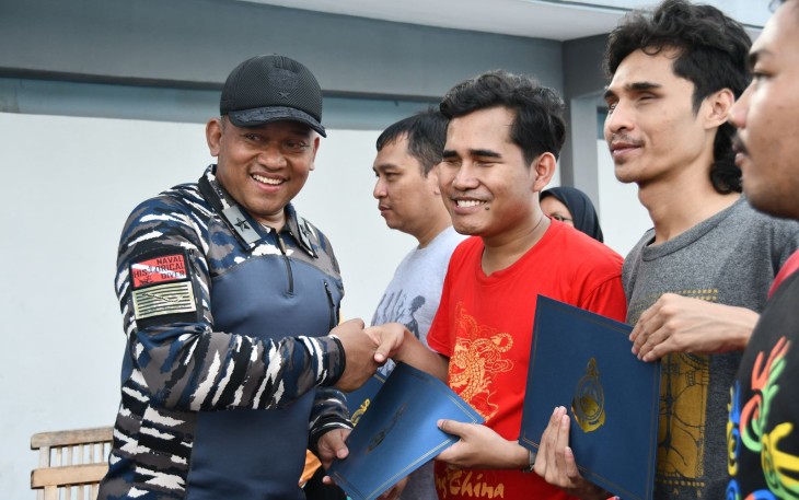 TNI AL Gelar Pelatihan Selam untuk Penyandang Disabilitas 