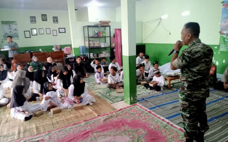 Karya bakti TNI di wilayah Kodim 0801/Pacitan 