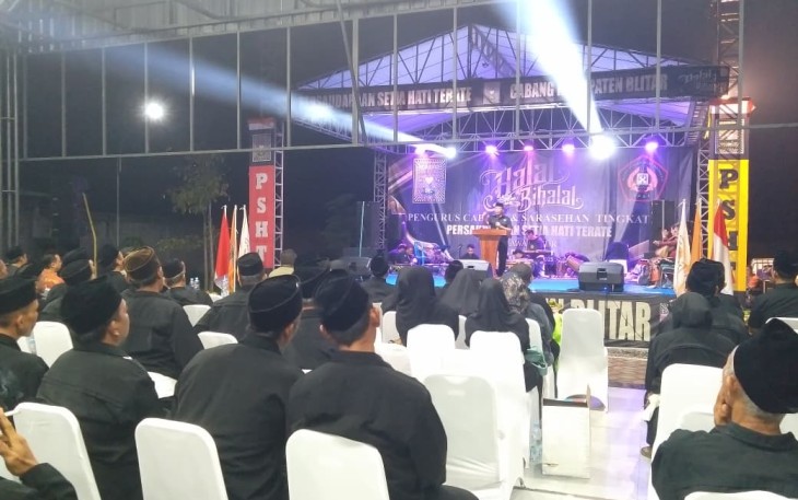 Suasana Halal bi Halal PSHT di Kabupaten Blitar (Foto : Faisal NR / Klikwarta.com)