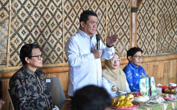 Wamendes PDT Ahmad Riza Patria 