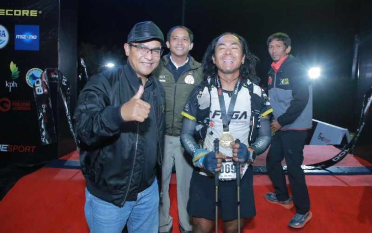 Kapolda NTB Irjen Pol Hadi Gunawan bersama peserta Rinjani 100