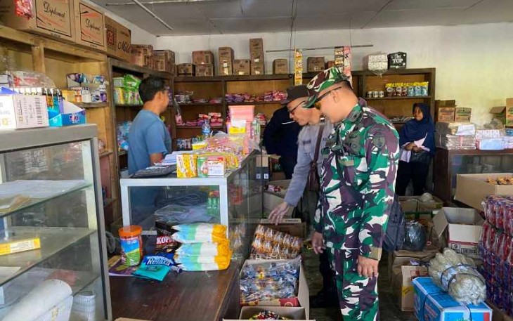 Sidak rokok ilegal di wilayah desa binaan 