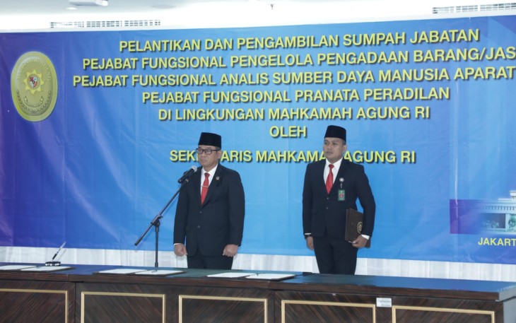 Sekretaris Mahkamah Agung Lantik Pejabat Struktural dan Fungsional 
