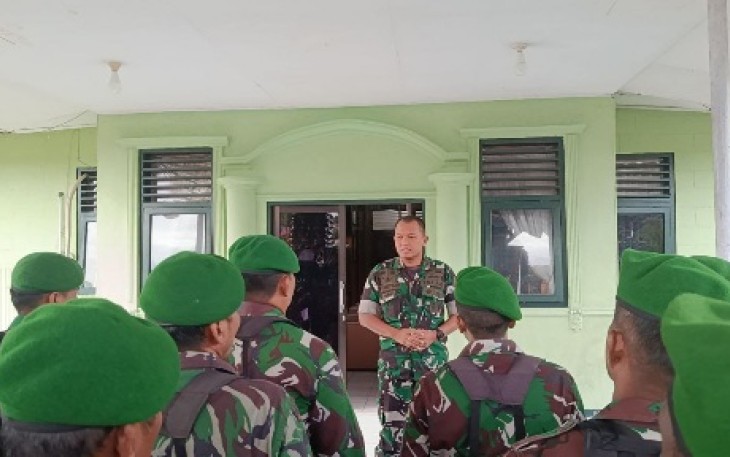 Dandim 1710/Mimika Beri Pengarahan Personel dan PNS Kodim