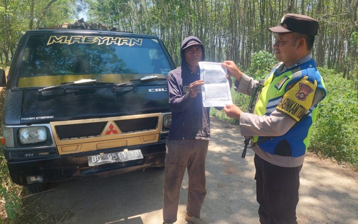 Polsek Belitang III Sampaikan Imbauan Dampak Karhutla