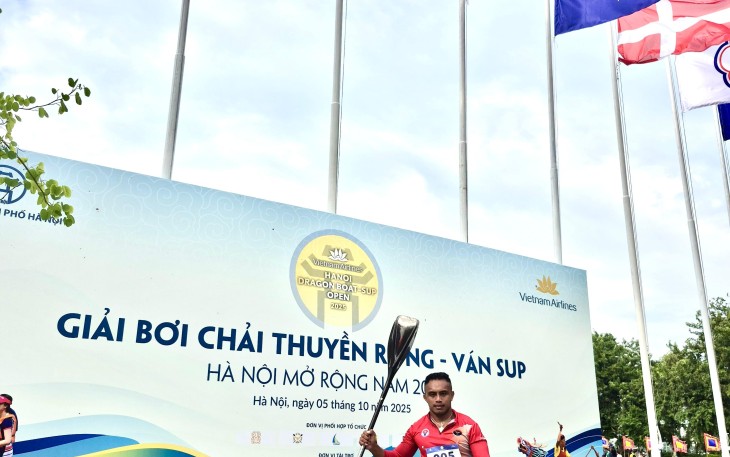 Prajurit Kolinlamil Sabet Emas di Ajang Hanoi Dragon Boat Open 2025 