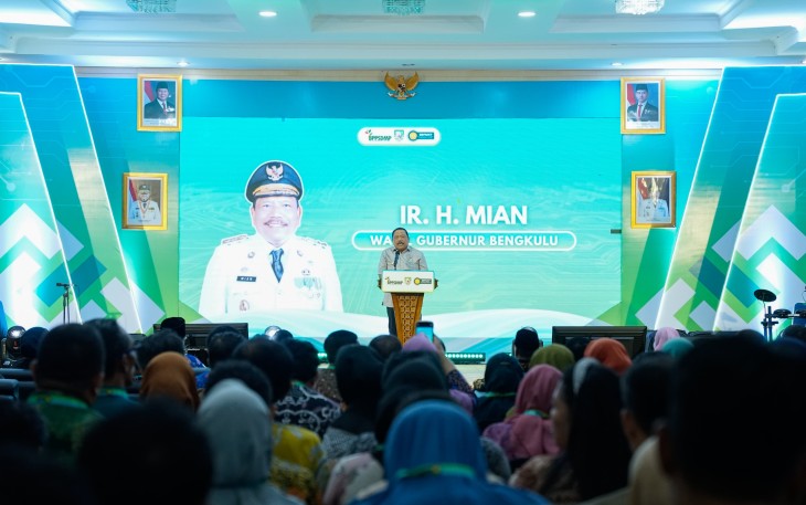 Wakil Gubernur Bengkulu Mian bersama Kepala BBPMKP/Pj Swasembada Pangan Provinsi Bengkulu membuka kegiatan Bimbingan Teknis (Bimtek) 