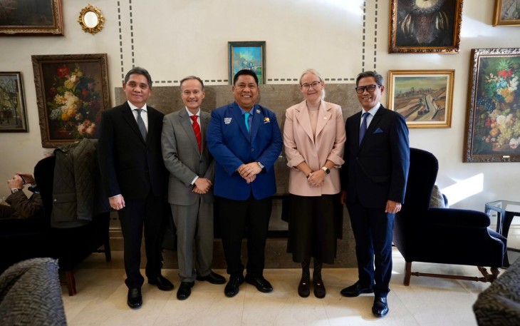 Ketua Umum IPL Komjen (P) Prof. Dr. Petrus R. Golose Melakukan Bilateral Meeting dengan Presiden dan Sekjen ITTF di Lausanne