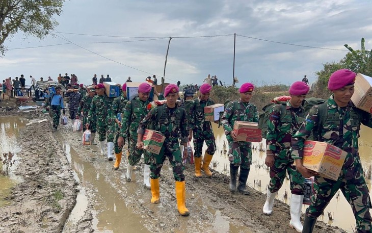TNI AL Salurkan Bantuan Sembako untuk Masyarakat Desa Col Ulaya Aceh Utara 