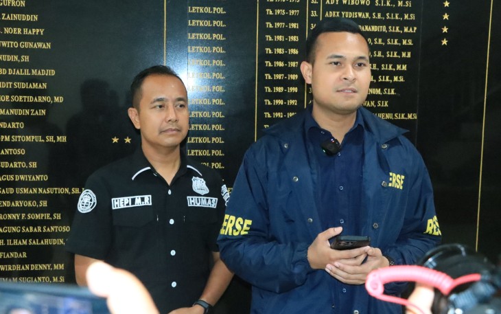 Kapolres Gresik AKBP Rovan Richard Mahenu