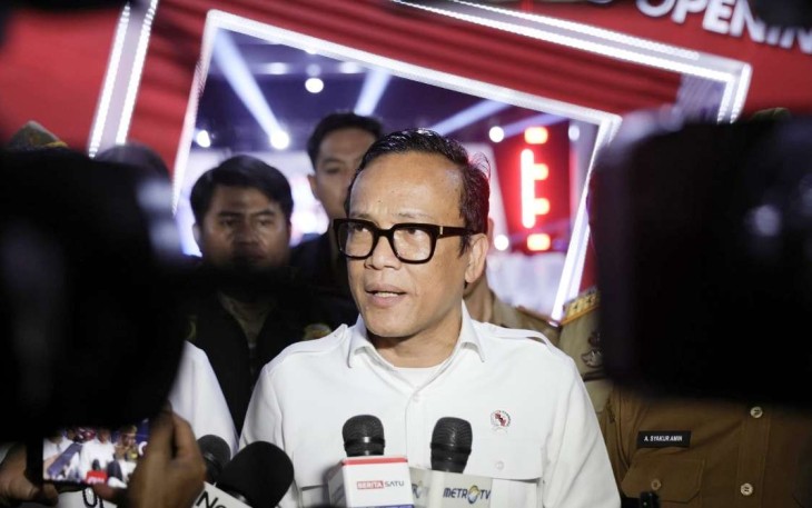 Wamenaker Immanuel Ebenezer Gerungan 