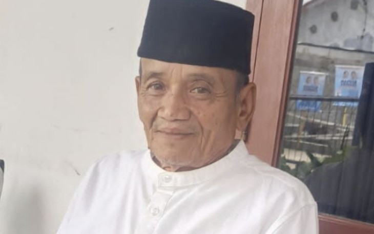 Ketua Dewan Pembina DKM Masjid Jami' Asy Syahid Jatijajar, Drs H. Zarkasih Hasan, M.Si