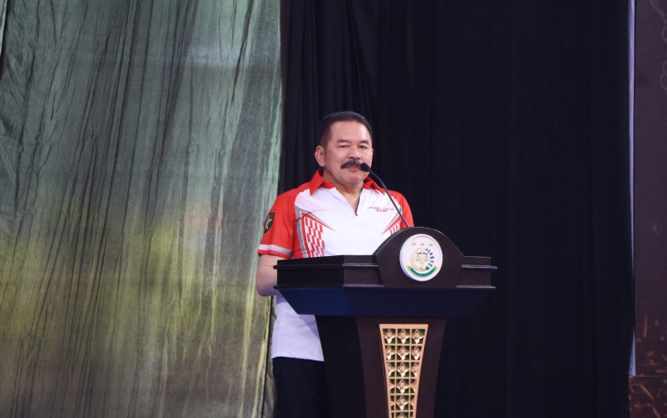 Jaksa Agung RI ST Burhanuddin saat membuka Kejuaraan Menembak Jaksa Agung Cup 2025.