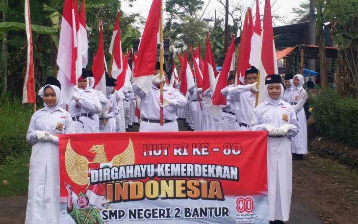 Karnaval HUT ke-80 RI di Desa Wonokerto, Kecamatan Bantur, Kabupaten Malang, Rabu (27/8/2025). 