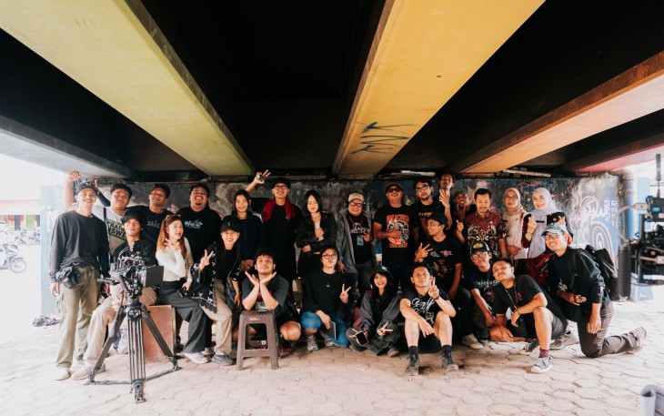 Kementerian Ekonomi Kreatif/Badan Ekonomi Kreatif melalui Direktorat Musik, Deputi Bidang Kreativitas Media, memfasilitasi produksi video musik dari dua band asal Malang Raya, Jawa Timur, yaitu Tropical Forest dan Begundal Lowokwaru.